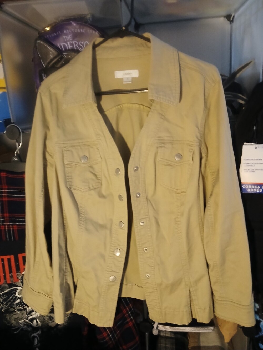 Womens CJ BROOKS SZ LARGE TAN DENIM BUTTON DOWN JACKET PREOWNED